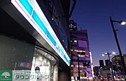 ローソン西新宿四丁目店 徒歩3分。コンビニ 230m