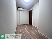 約4.5帖の納戸、エアコン有、性能保証外設備(照明)