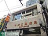 周辺：中野鷺宮五郵便局 徒歩8分。 590m