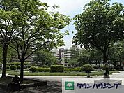 赤羽公園 徒歩13分。公園 1020m