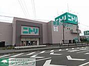 ニトリ鳩ヶ谷駅前店 徒歩9分。 700m