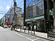 ファミリーマート 210m