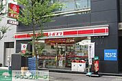 ポプラ三崎町1丁目店 徒歩2分。コンビニ 140m