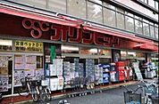 Olympic白山店 637m