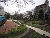 大横川親水公園 774m
