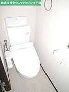 号室によって左右反転プランがあります