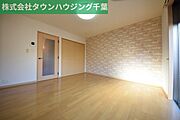 イメージ。別号室写真。現況を優先します。現地待ち合わせ歓迎♪お問合せはタウンハウジング千葉店まで！