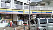 ミニストップみどり台駅前店 366m