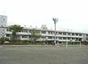 府中市立府中第一中学校 880m