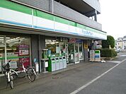 ファミリーマート 450m