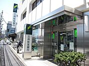 三井住友銀行 715m