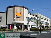 ダイエー浦安駅前店 246m