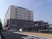 医療センター 884m