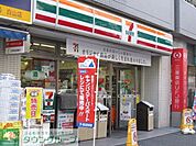 セブンイレブン 136m