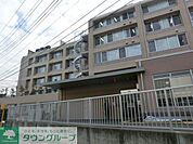 東京都医療保健協会練馬総合病院 徒歩13分。病院 990m