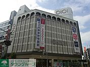 マルイ 徒歩5分。その他小売店 350m