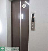エレベーター　別角度　※前回募集時2022年11月の写真