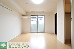 リトルアイランドIII 2階ワンルームのリビング/ダイニング