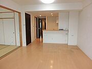 バルコニーからのお部屋です