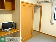 収納力のあるクローゼットです。