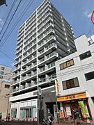 駅前　タワー型オートロックマンション