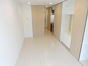 バルコニーからのお部屋です