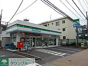 ファミリーマート 515m