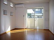 エアコン付き　防犯シャッター