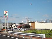 セブンイレブン 200m