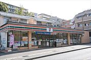 セブンイレブン川崎生田東店 175m