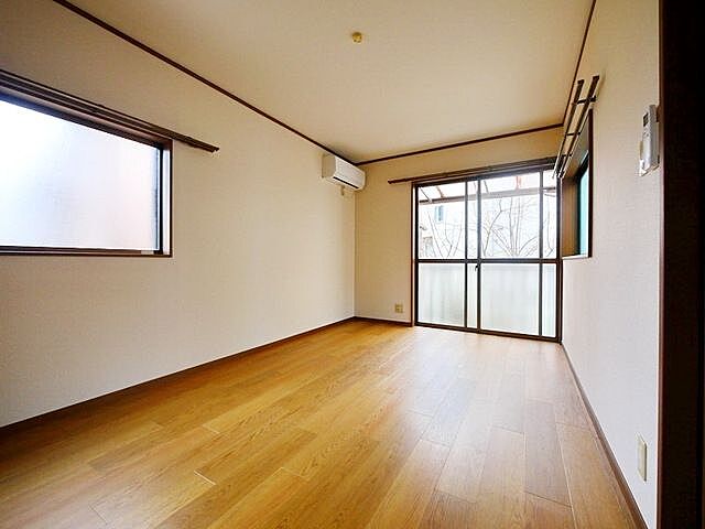 寝室