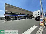 ローソンさいたま桜道場一丁目店 徒歩3分。 220m