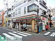 セブンイレブン墨田堤通1丁目店 徒歩4分。コンビニ 300m