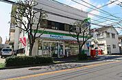 ファミリーマートみすみ北小岩店 徒歩5分。コンビニ 380m