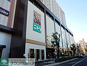 ライフ 徒歩3分。スーパー 220m