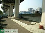 吾妻橋公園 422m
