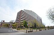 ★19階建ての外観★