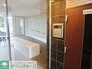 ★TVモニター付オートロック完備★