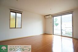 グリーンアローI 101 1階1LDKのリビング/ダイニング