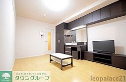 レオネクストＡＤＡＭＡＮＴIII 1階ワンルームのリビング/ダイニング