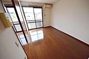★キレイなフローリングのお部屋です★