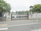 潤徳小学校 650m