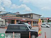 セブンイレブン八王子堀之内3丁目店 徒歩3分。コンビニ 210m