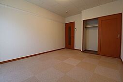 つくばエクスプレス 八潮駅 徒歩22分の賃貸マンション 2階1Kのリビング/ダイニング