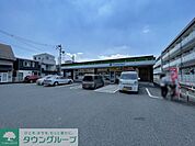 ファミリーマートさいたま別所五丁目店 徒歩3分。 230m