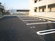 敷地内駐車場 10m