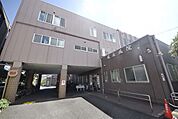 医療法人親和会鳳永病院 徒歩22分。 1700m