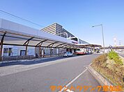 八潮駅 1745m