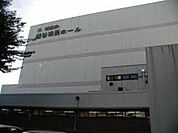 越谷サンシティ 徒歩11分。ショッピングセンター 880m
