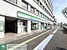 周辺：ファミリーマート春日部中央一丁目店 徒歩3分。 170m